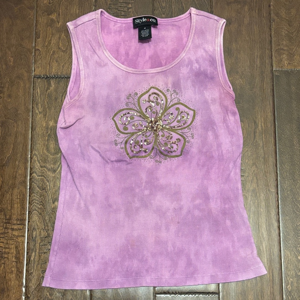 Style & Co. Lavender tie-dye Tank Top with Gold Floral Embellishment. Sz Med